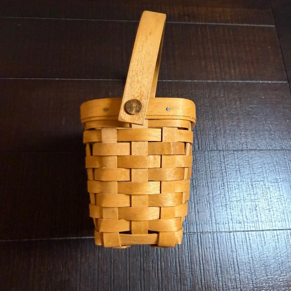 Longaberger Dresden Tour Basket II 1998 Cottagecore Small Brown Handwoven Decor